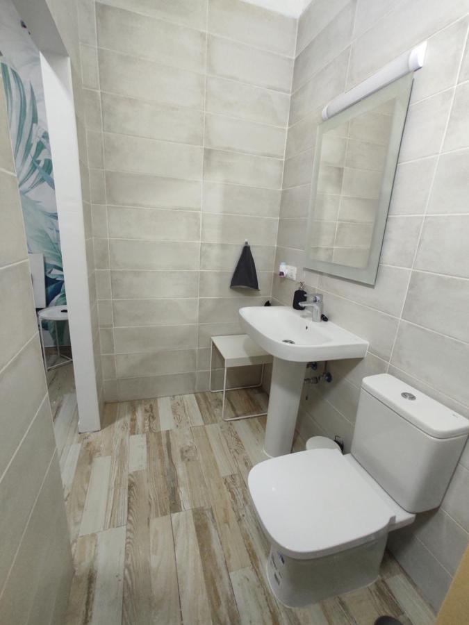 Habitacion Cactus, Entrada Privada Y Bano Privado En Suite By Flamingo House, No Fumadores Arrecife  Exteriér fotografie